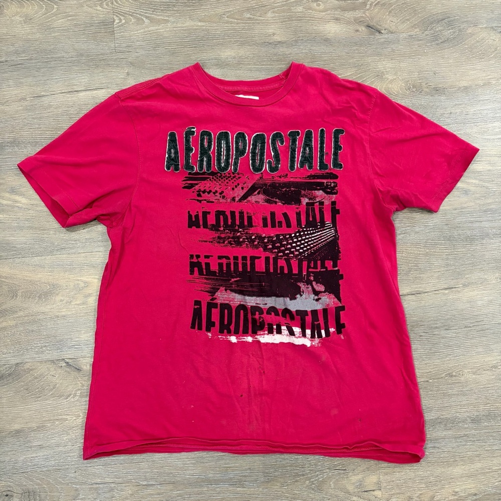Men’s Aéropostale Red Graphic Logo Distressed Short Sleeve Tee with Flaws Sz XL